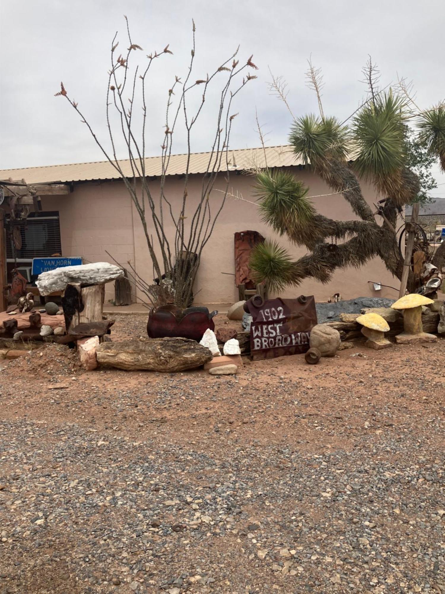 A Taste Of West Texas The Old Rock Shop Villa Van Horn Exterior photo